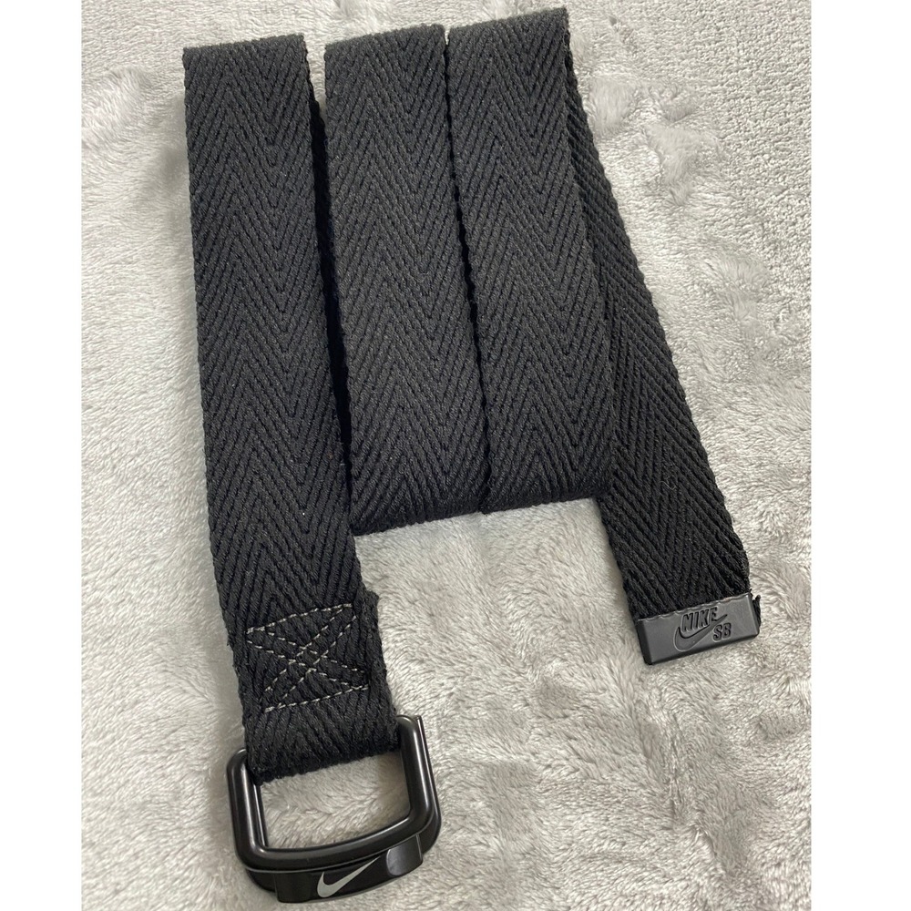 Nike SB Woven D-Ring Web Skateboarding Belt Men S/M Black Herringbone Streetwear